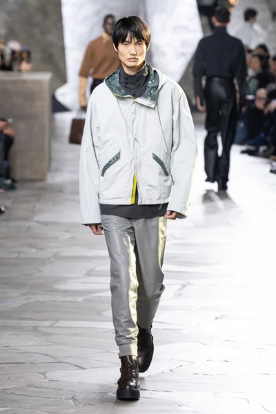 Look 6